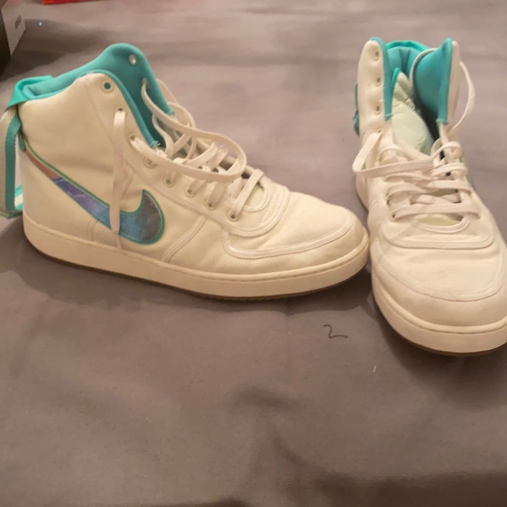 Rare blue high top nike “Air Force gums”
